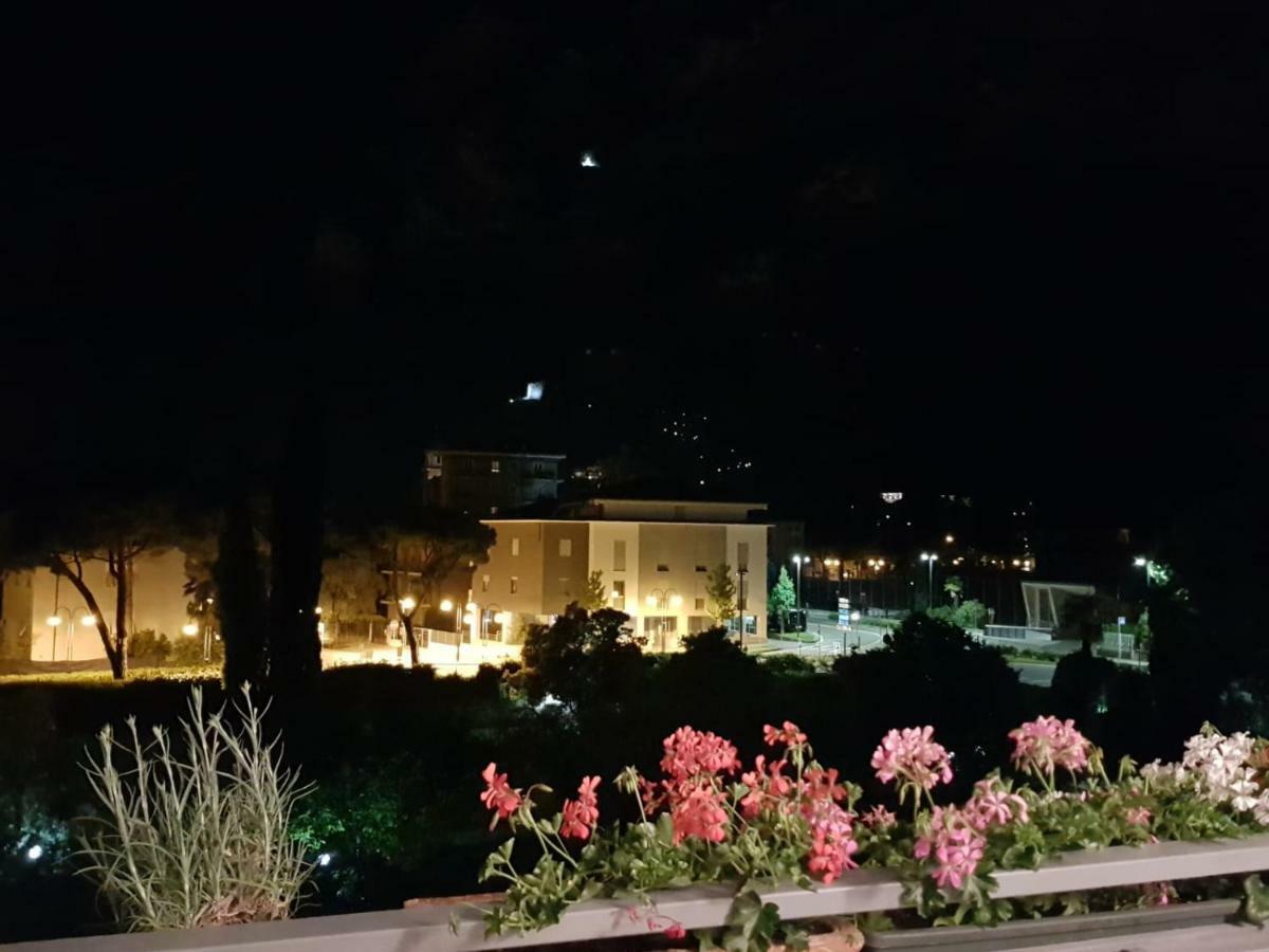 Eagle Rooms Riva del Garda Kültér fotó